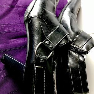 Aerosoles medium heel Oxford